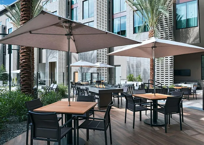Ac By Marriott North Norterra Hotel 3*