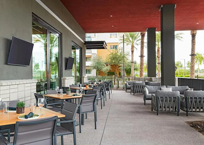 Hotel Ac By Marriott North Norterra 3*