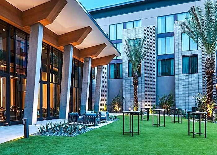 Ac By Marriott North Norterra Hotel 3*