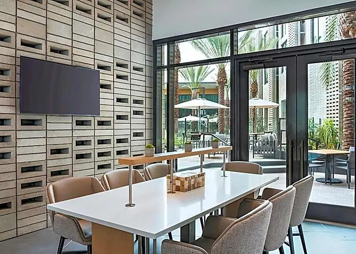 Ac By Marriott North Norterra Hotel 3*